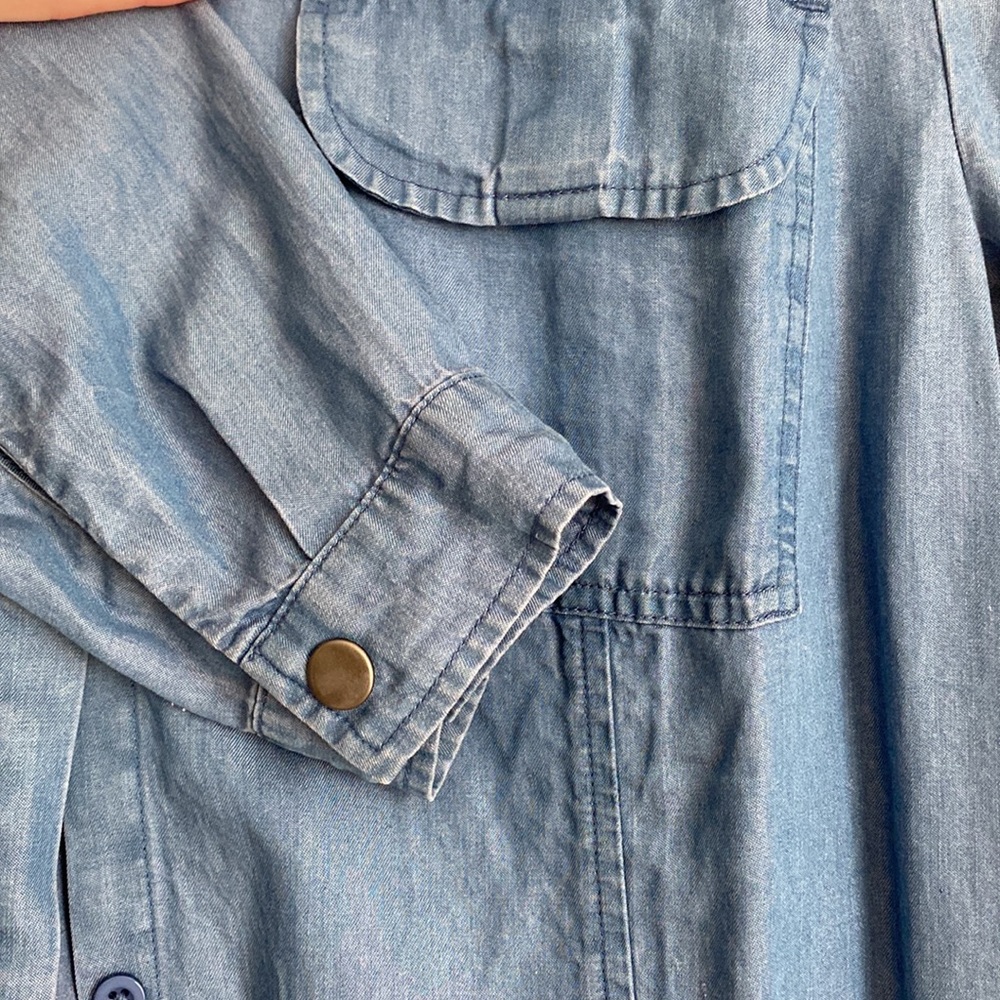 Chambray - Picture 3 of 4